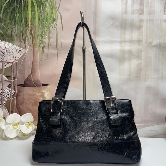 Liner Bella Handbags - Chic Black Leather Liner Bella Shoulder Bag